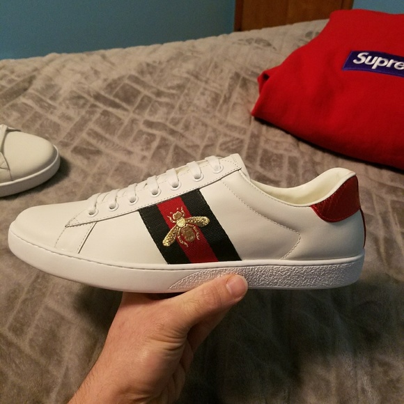 Gucci Other - Gucci Ace bee sneakers